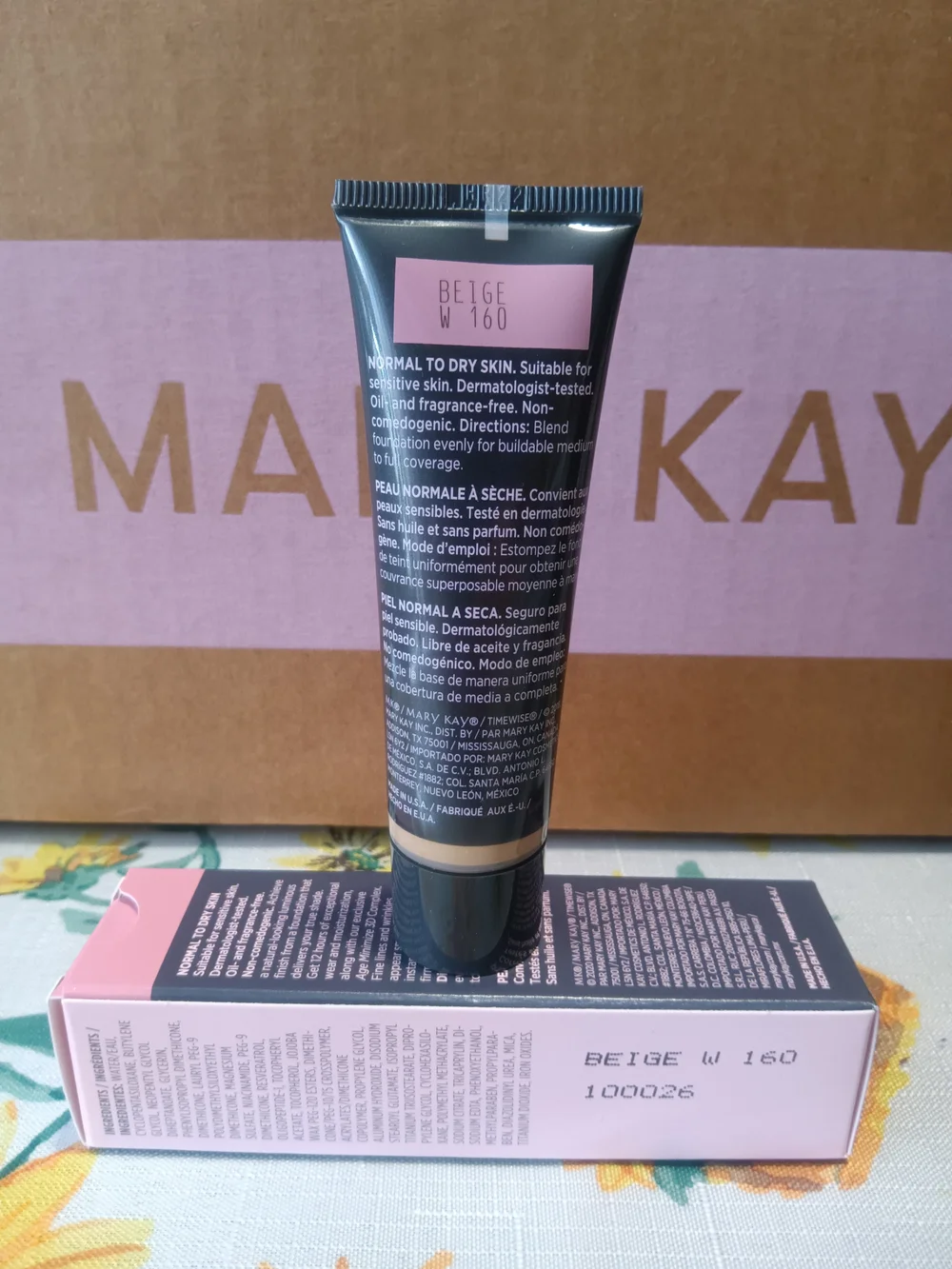 Mary Kay Timewise Luminous 3D Foundation - Beige W 160